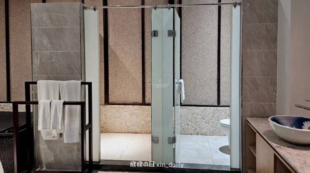馥麗溫泉大飯店湯屋浴廁乾濕分離