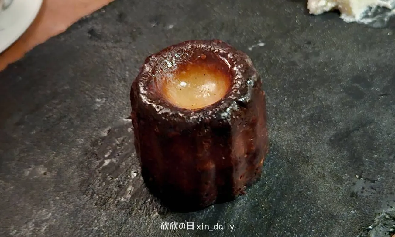 東京必吃可麗露 THE STAND CAFE 外酥內軟焦糖脆皮
